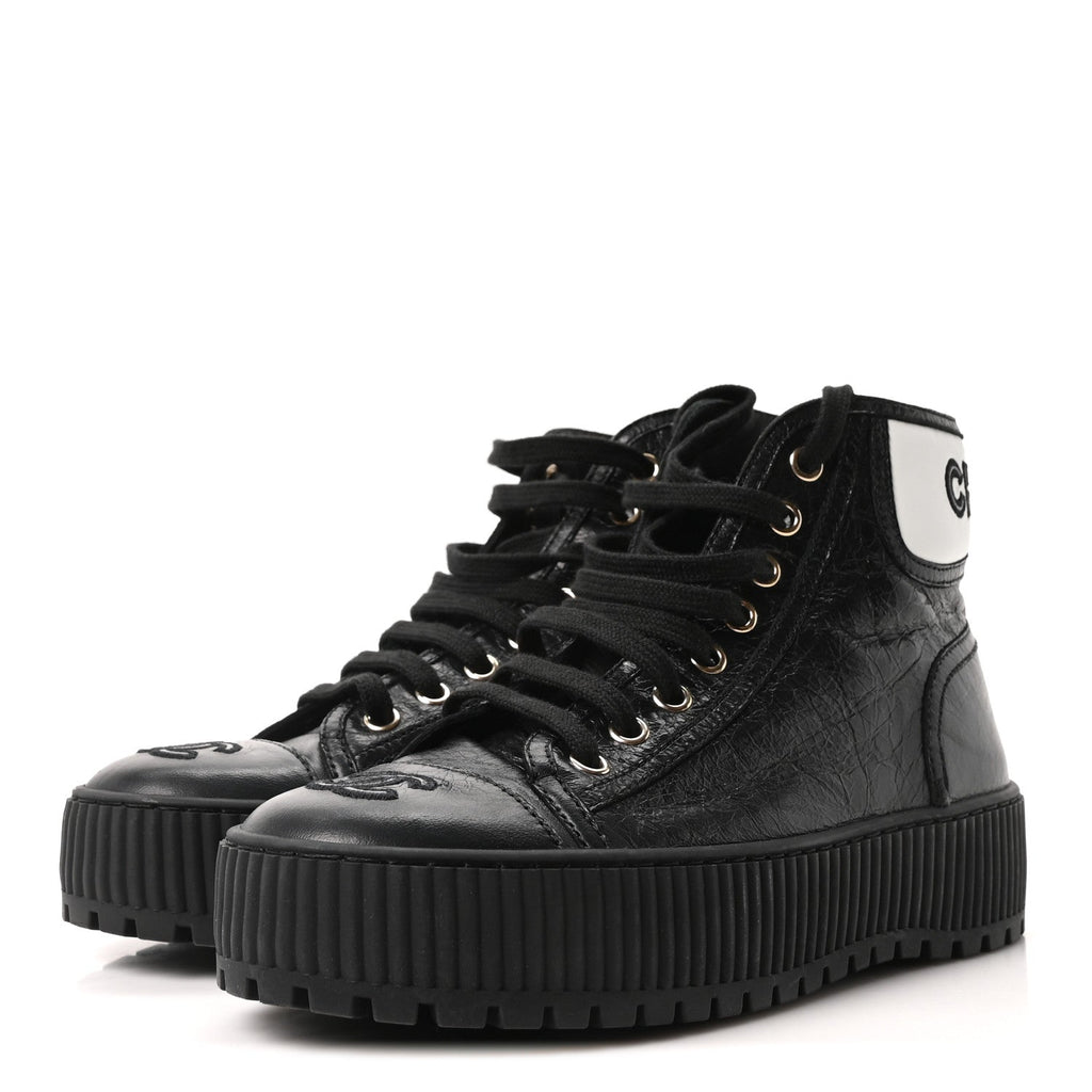 Aged Calfskin Lace Up Cap Toe Sneakers 36 Black White