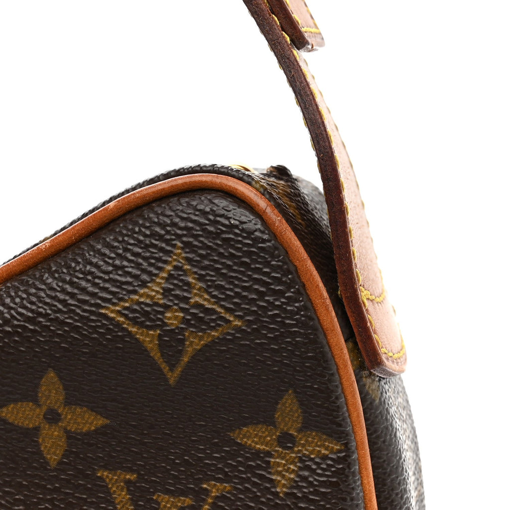 Louis Vuitton Monogram Croissant MM