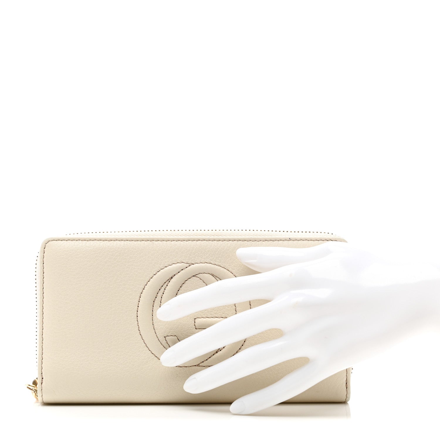 Gucci Pebbled Calfskin Soho Zip Around Wallet Off White