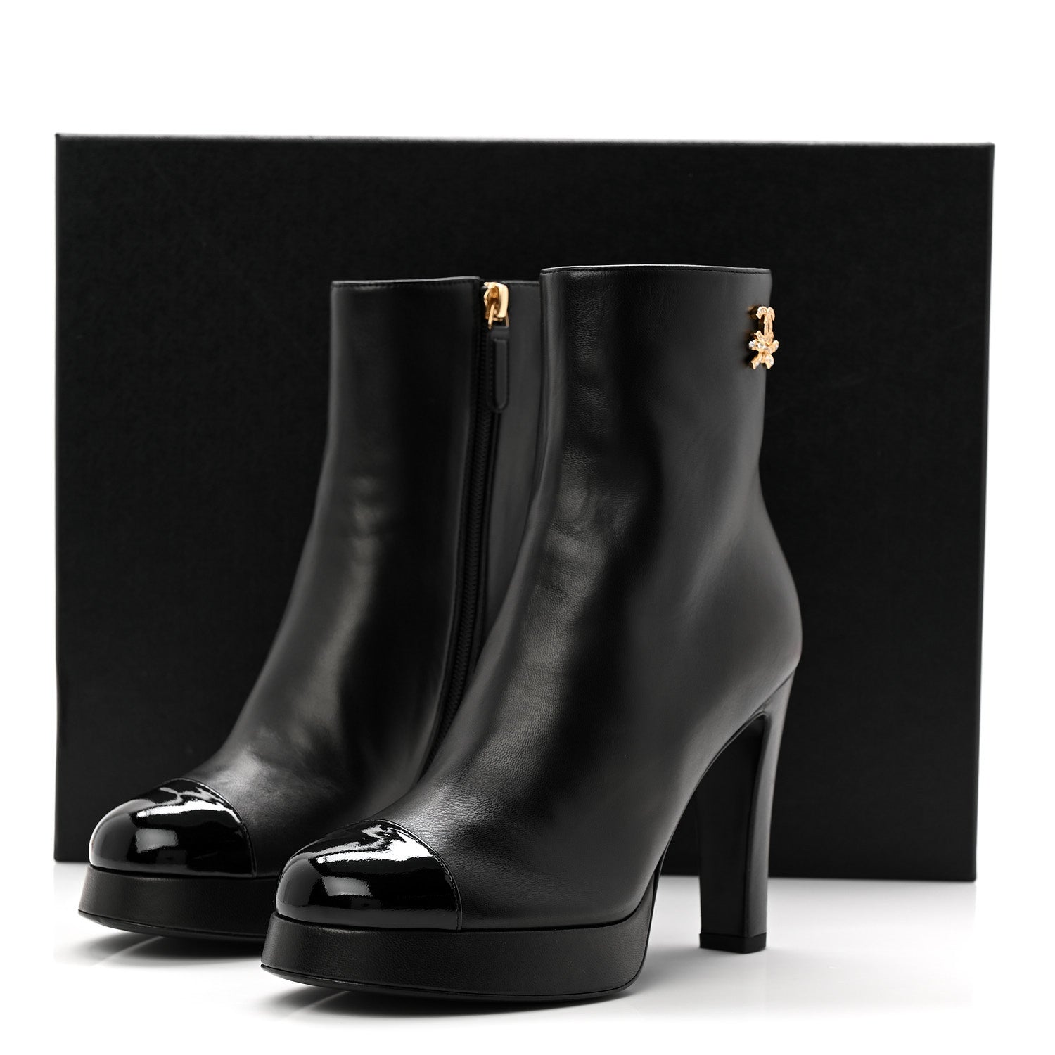 Lambskin Patent CC Crystal Bow Cap Toe Short Boots 37 Black