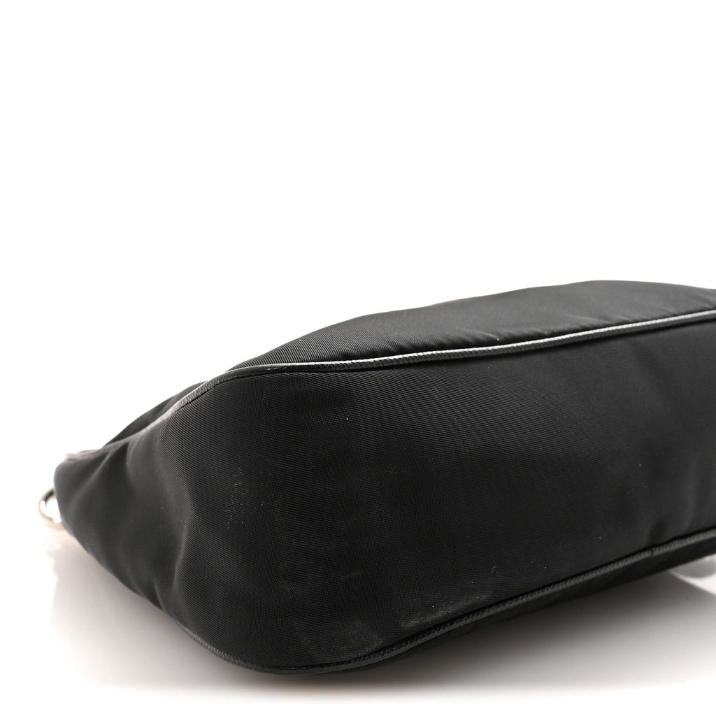 Prada Nylon Re-Edition 2005 Shoulder Bag Black