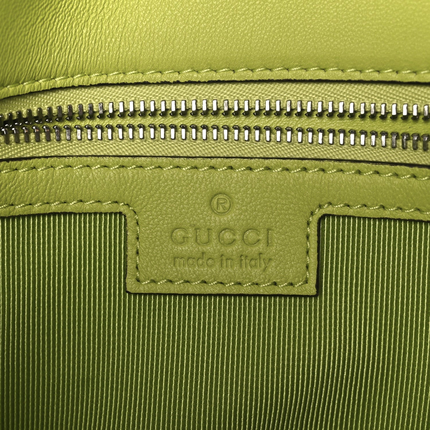 Gucci Calfskin Matelasse Medium GG Marmont Shoulder Bag Bright Green