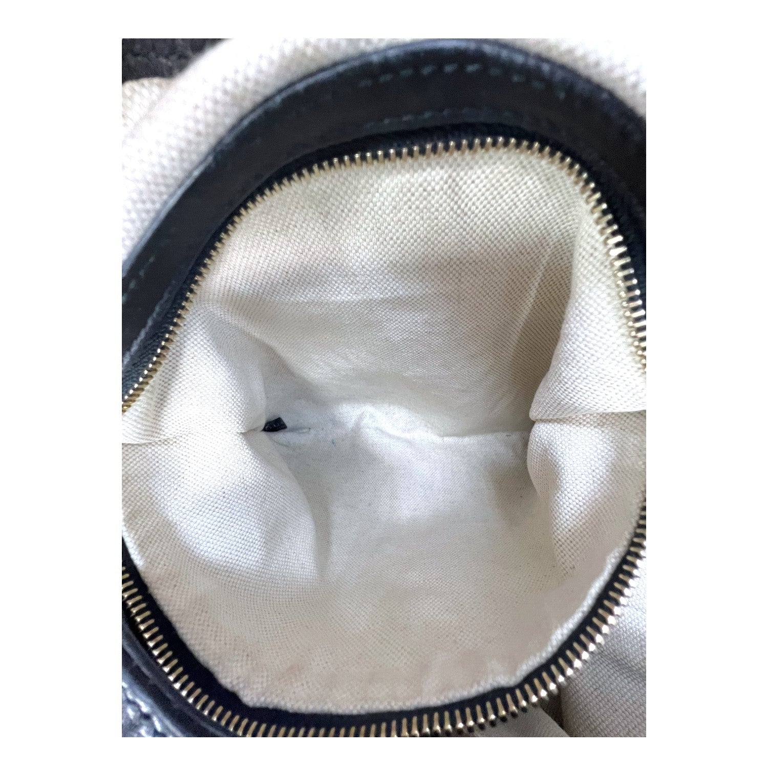 Gucci GG Signature Medium Emily Hobo
