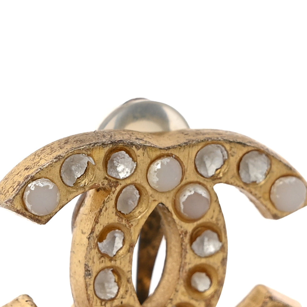 CC Gripoix Clip on Earrings Gold