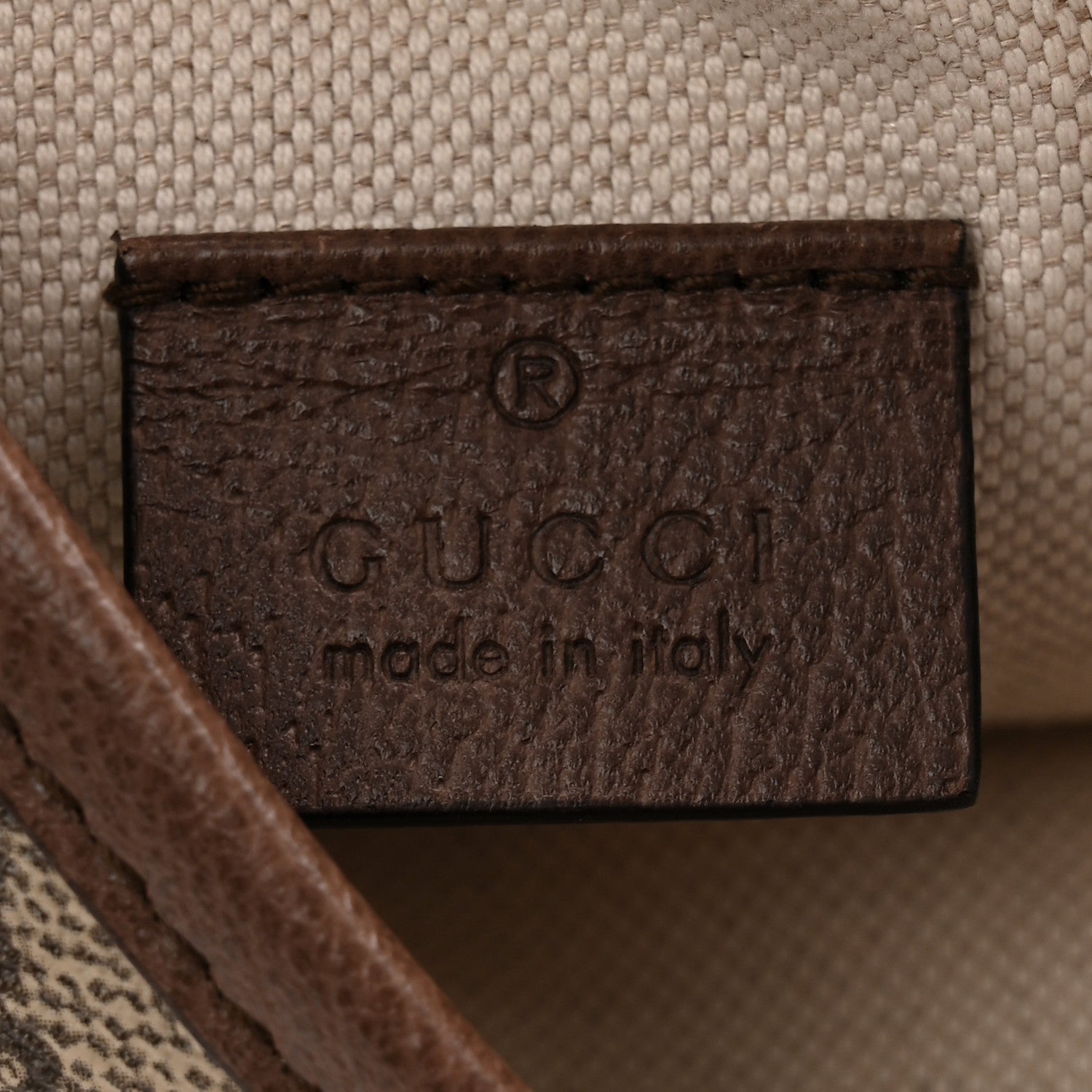 Gucci GG Supreme Monogram Web Medium Neo Vintage Flap Messenger Bag Beige New Acero
