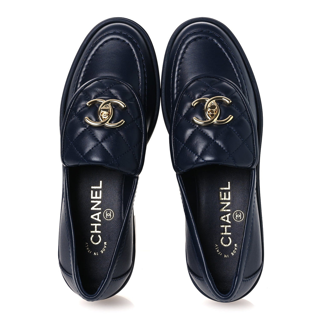 Lambskin Quilted CC Turnlock Loafers 36 Navy