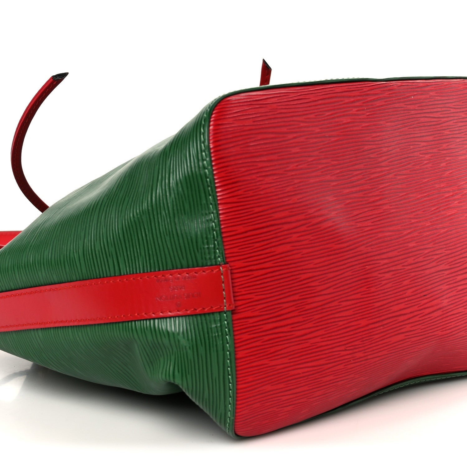 Louis Vuitton Epi Bi-Color Petit Noe Borneo Castillan Red