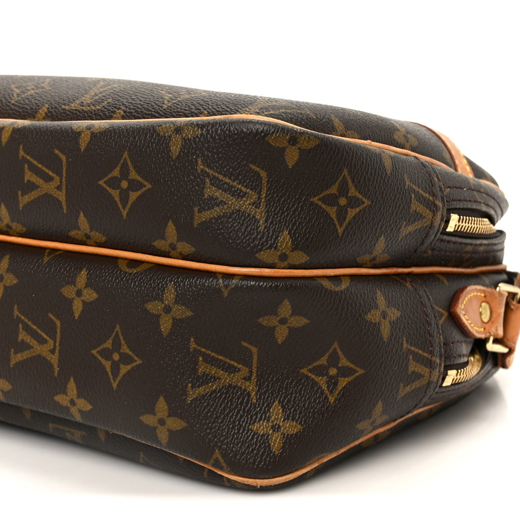 Louis Vuitton Monogram Reporter PM