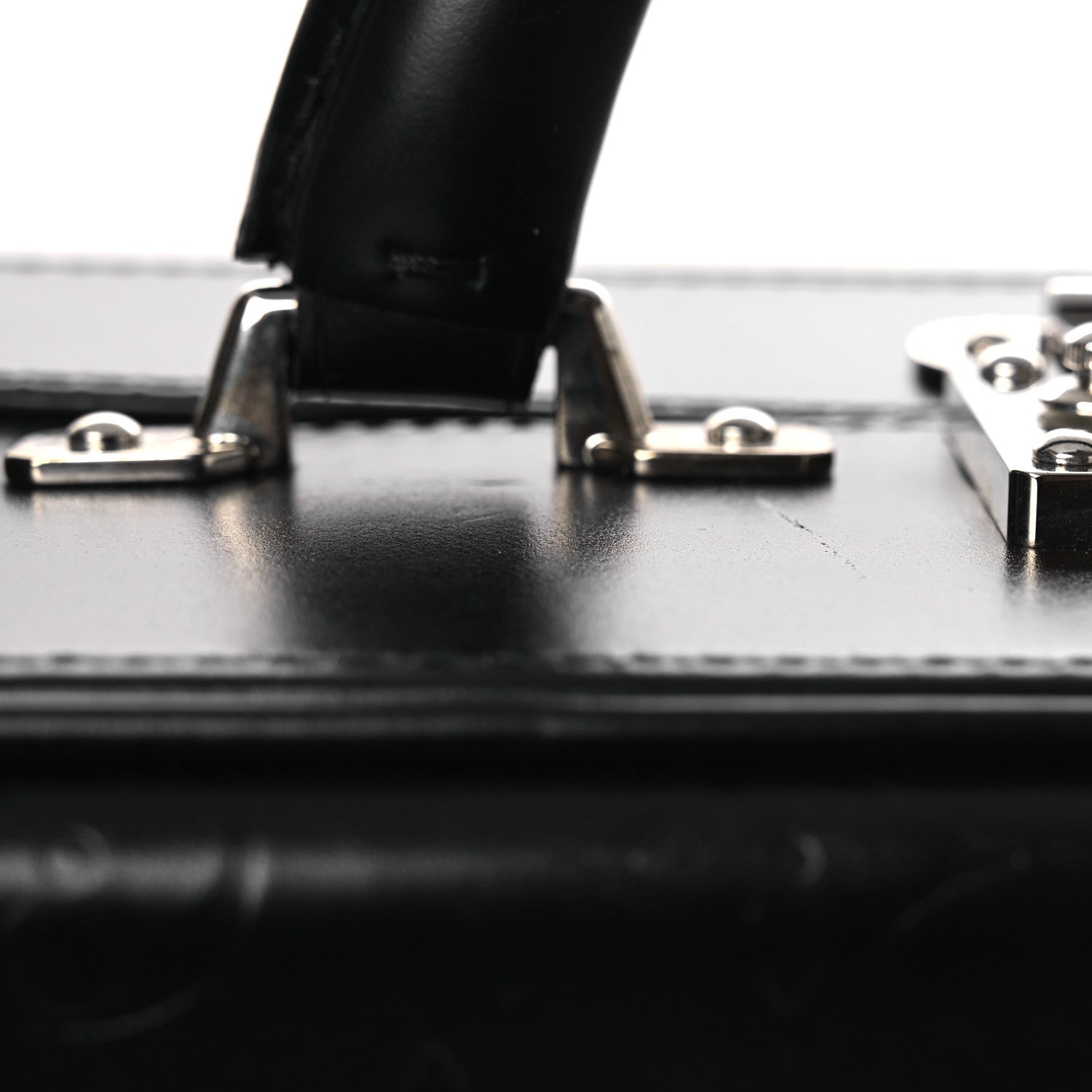 Louis Vuitton Monogram Glace Valisette MM Black