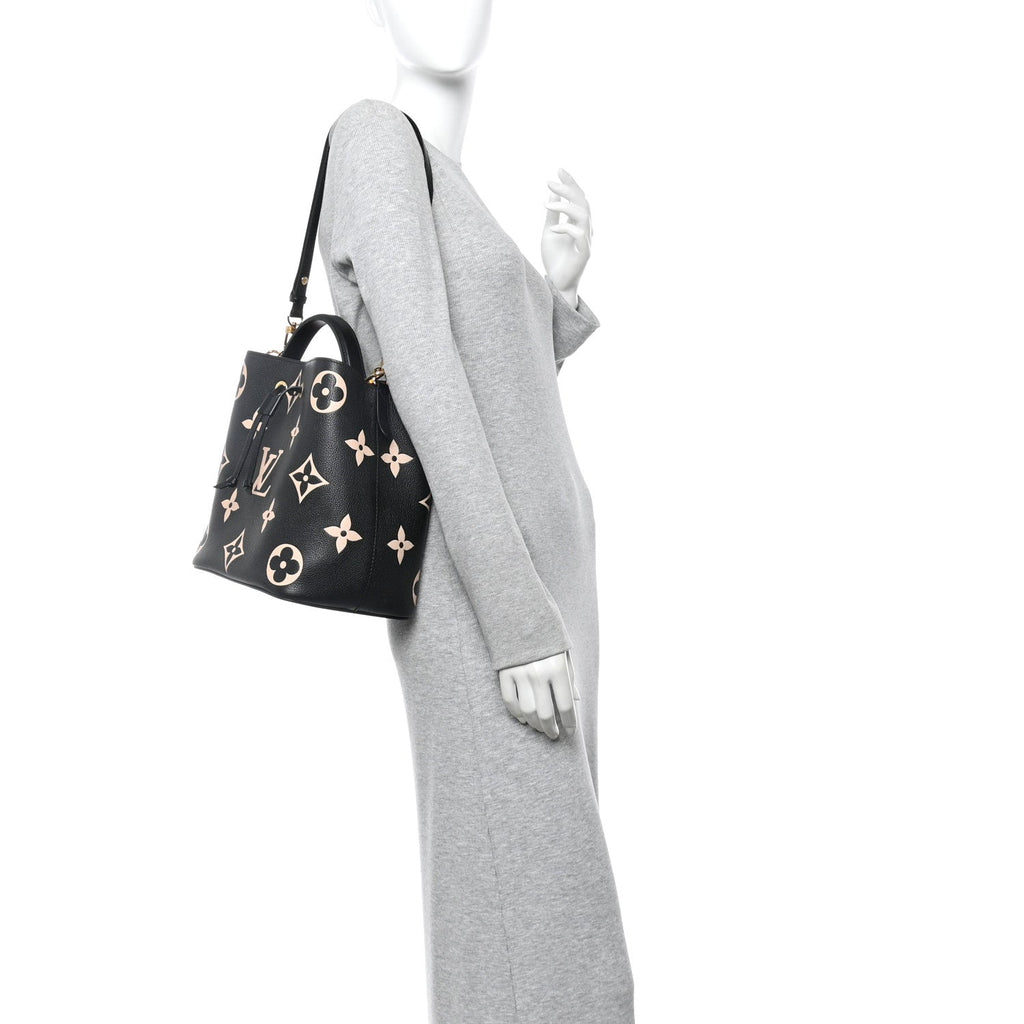 Louis Vuitton Empreinte Monogram Giant Neonoe MM Black Beige