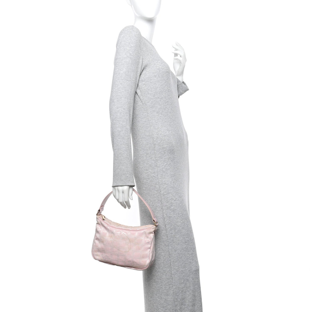 Chanel Nylon Travel Ligne Hobo Pink