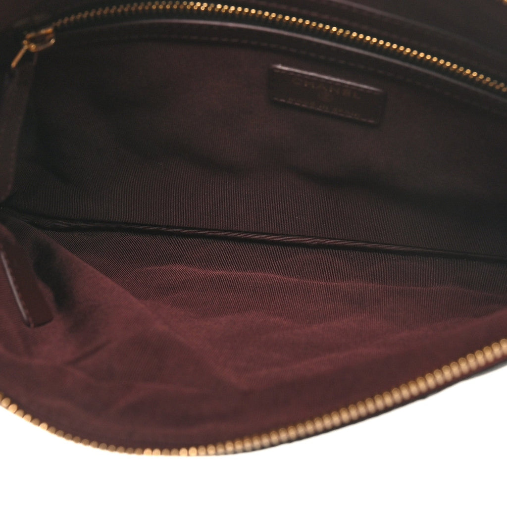 Caviar Quilted Medium Cosmetic Case Black