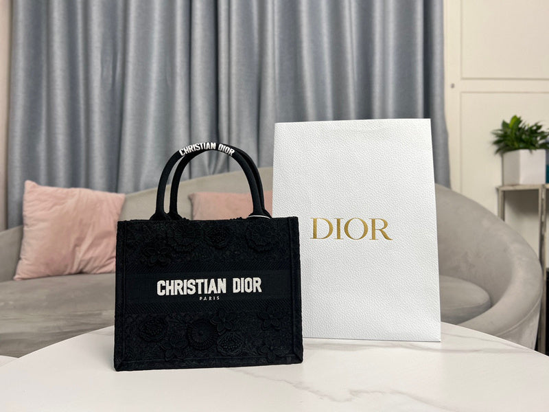 Dior Bags - 1124