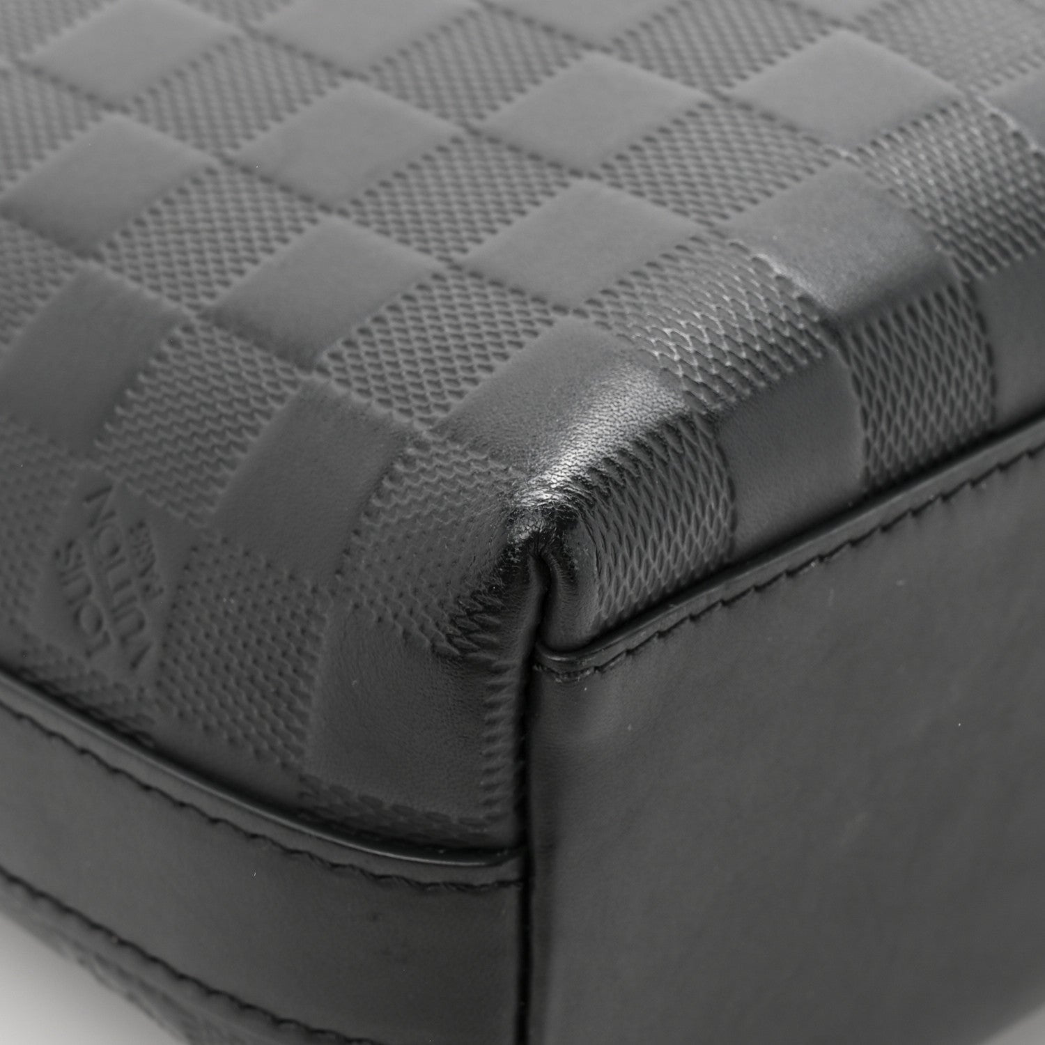 Louis Vuitton Damier Infini Messenger PM Onyx