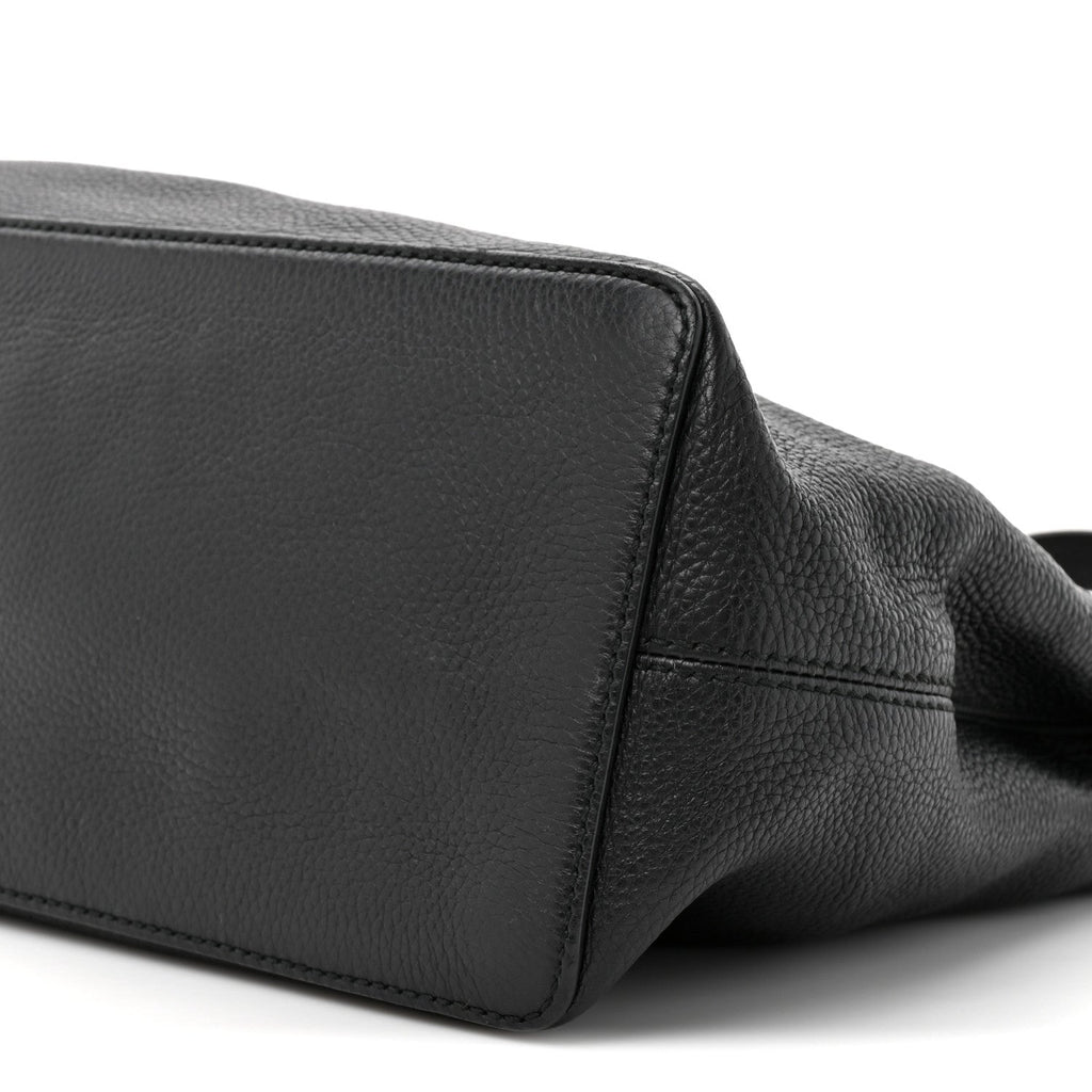 Gucci Pebbled Calfskin Large Soho Hobo Black