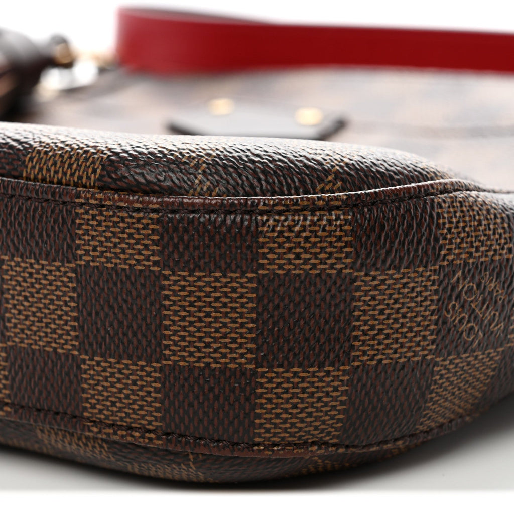 Louis Vuitton Damier Ebene South Bank Besace