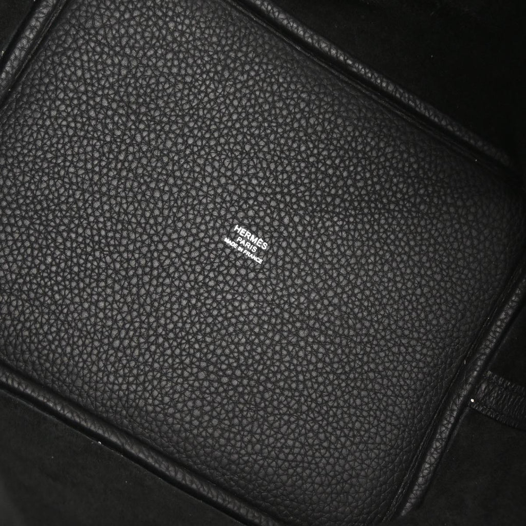 Hermes Black Taurillon Clemence Picotin Lock 22 MM Handbag