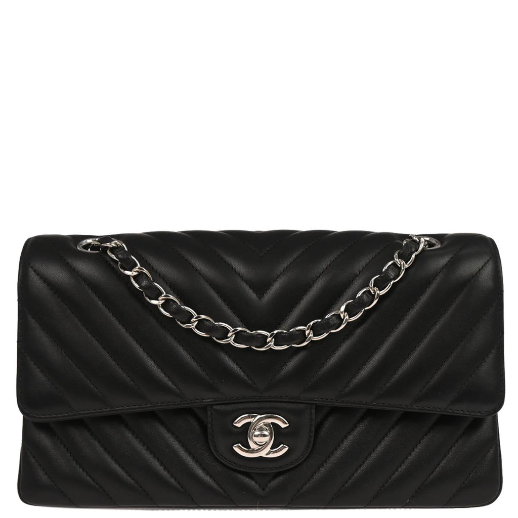 Chanel 2017-2018 Black Lambskin Chevron Medium Classic Double Flap Shoulder Bag