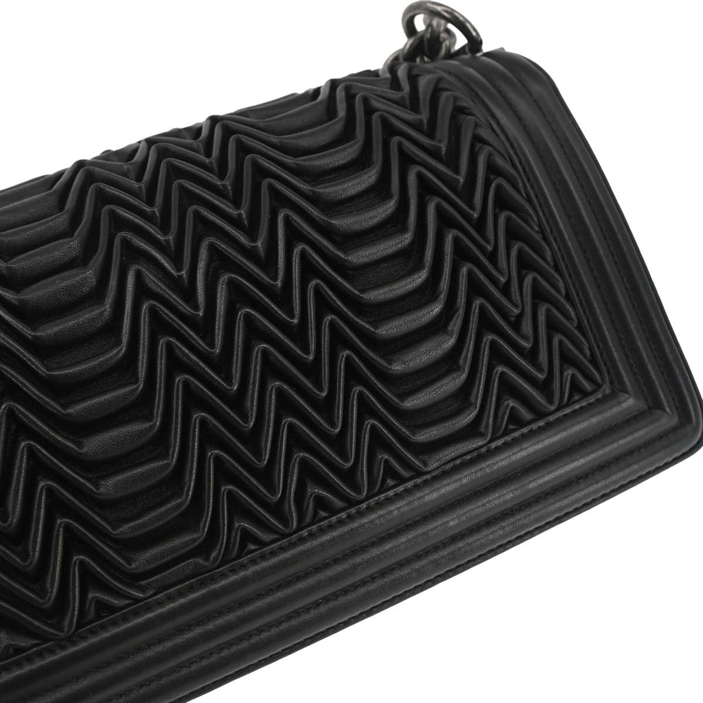 Boy Chanel 2015-2016 Black Lambskin 3D Pleated Medium Shoulder Bag
