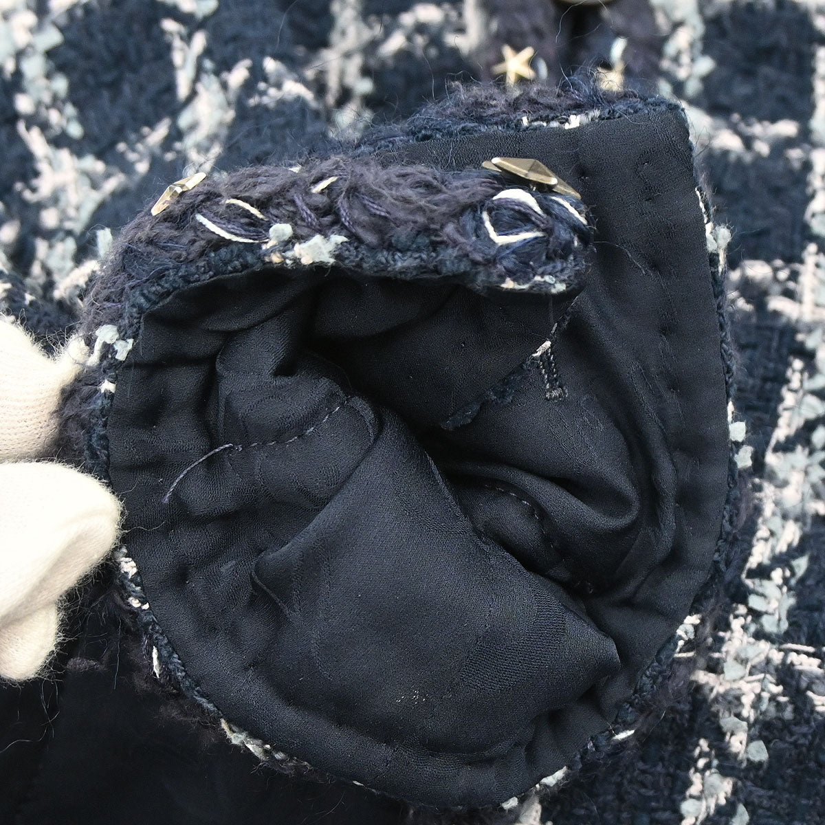 Chanel 2014-2015 Single Breasted Collarless Tweed Jacket Navy #34