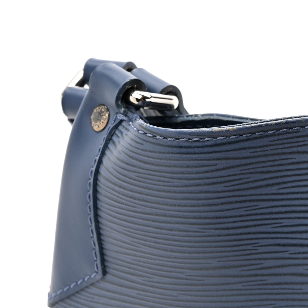 Louis Vuitton Epi Mandara MM Myrtille