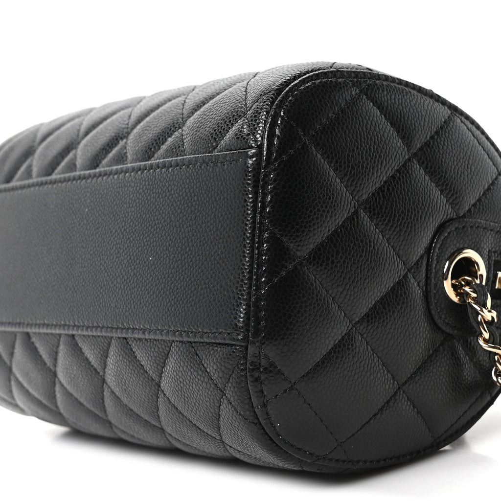 Chanel Caviar Quilted Barrel Clutch With Chain Black