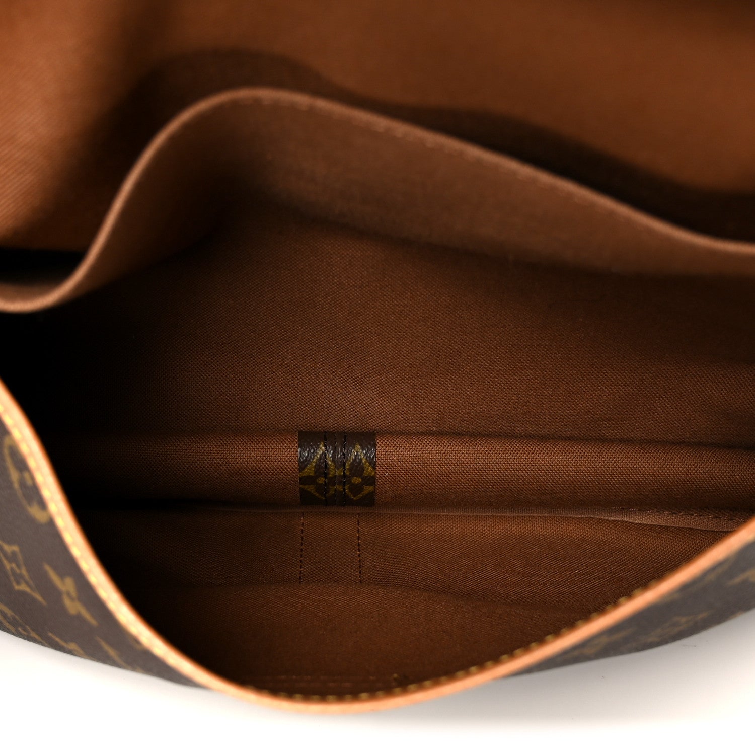 Louis Vuitton Monogram Saumur 35
