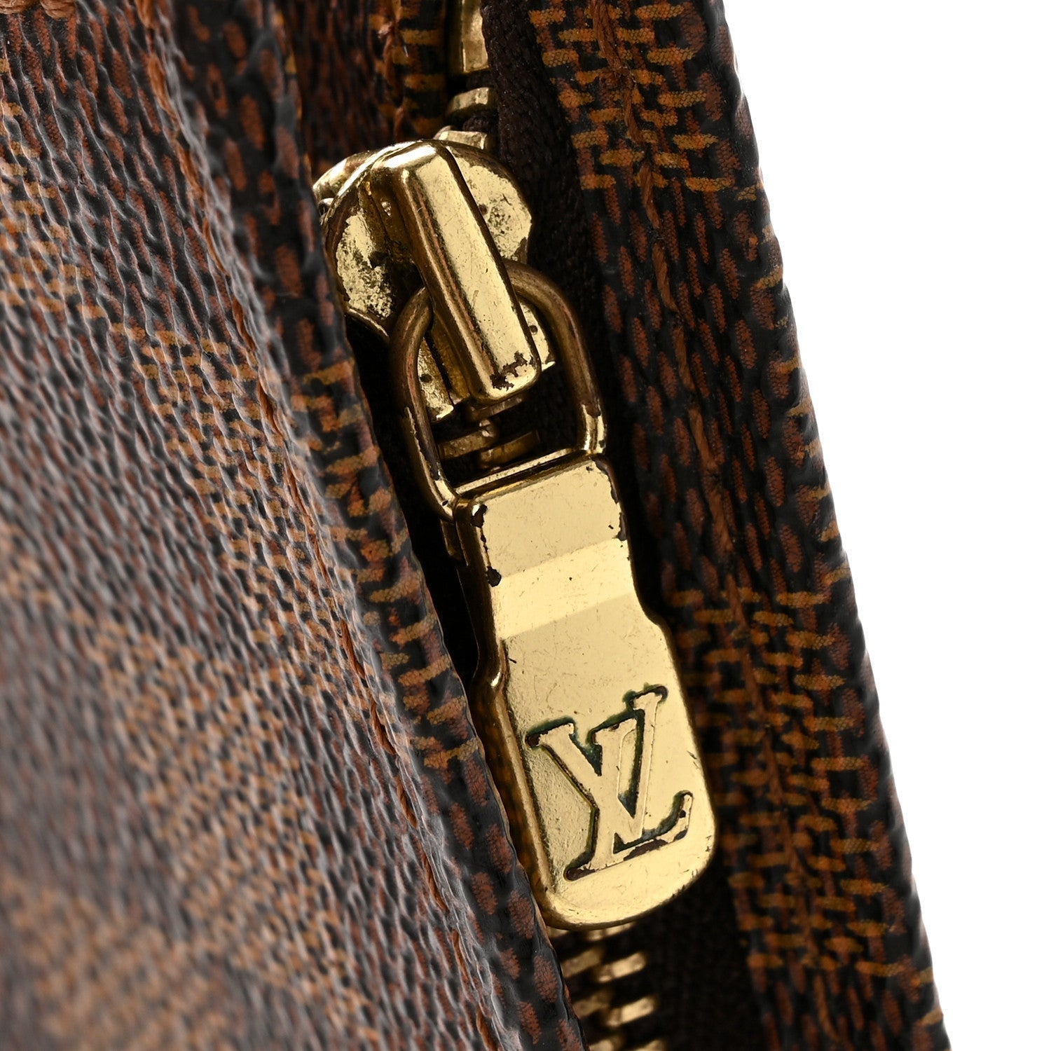 Louis Vuitton Damier Ebene Toiletry Pouch 15
