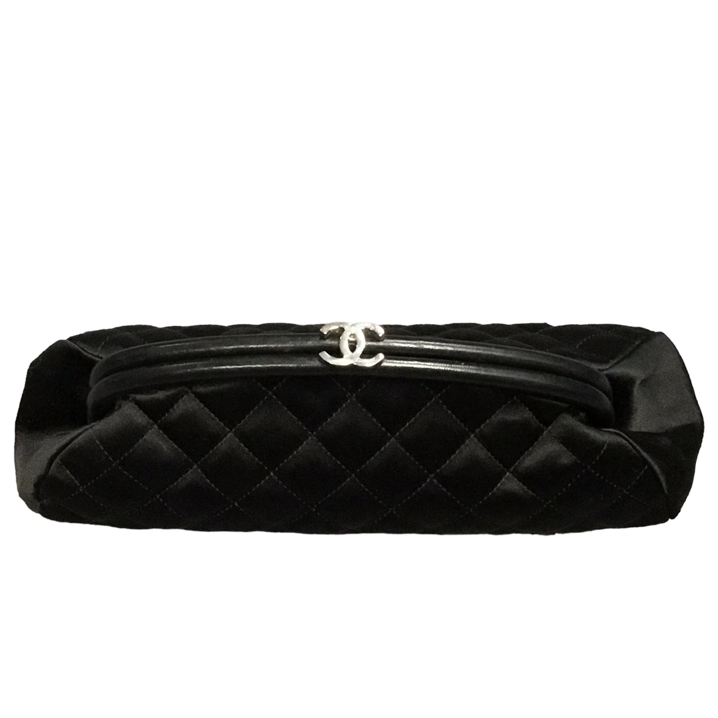 Clutch Luxury Designer By Chanel  Size: Medium