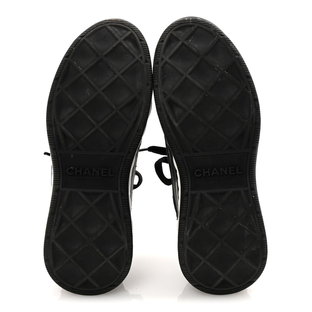 Chanel Velvet Calfskin Mixed Fibers CC Sneakers 36 Black