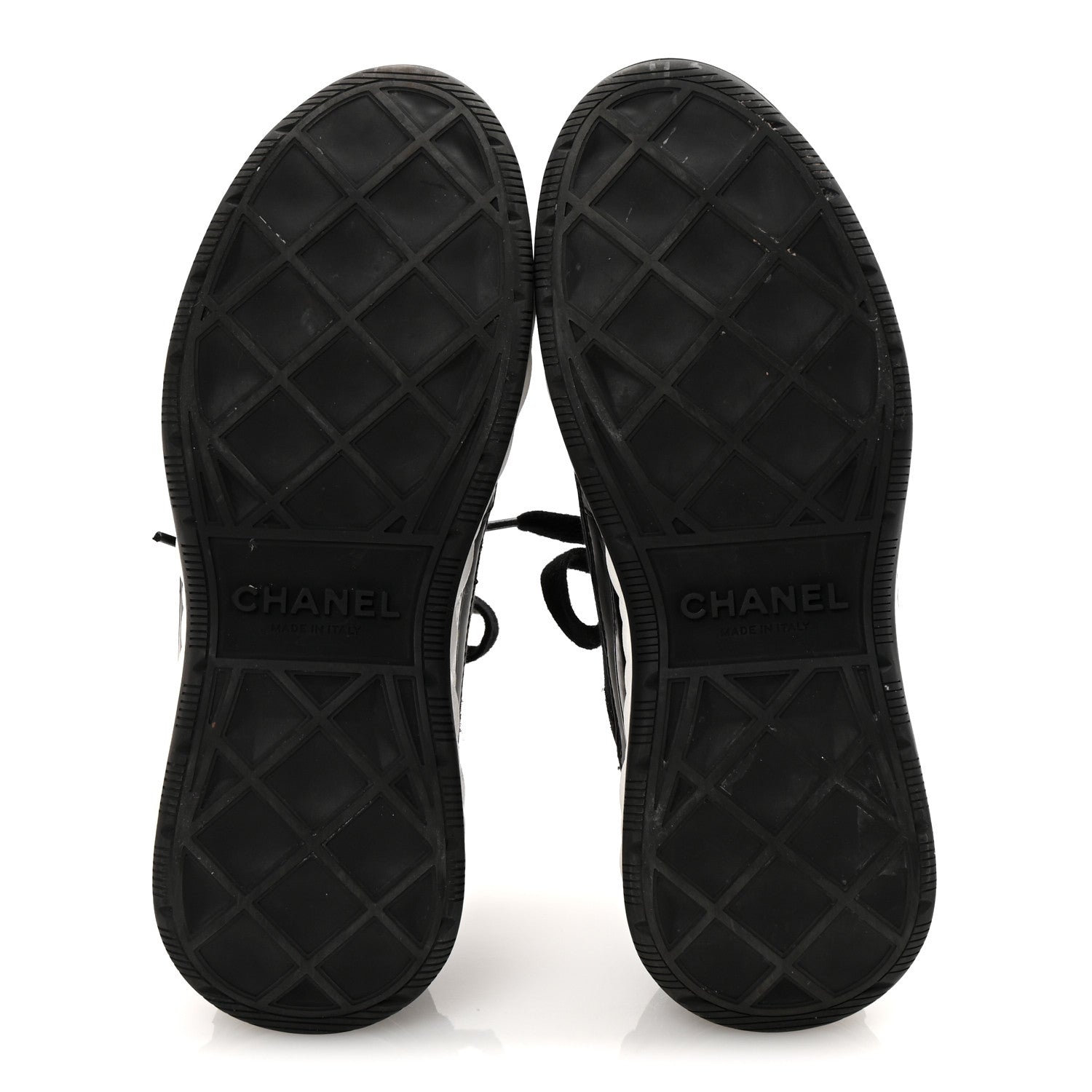 Chanel Velvet Calfskin Mixed Fibers CC Sneakers 36 Black