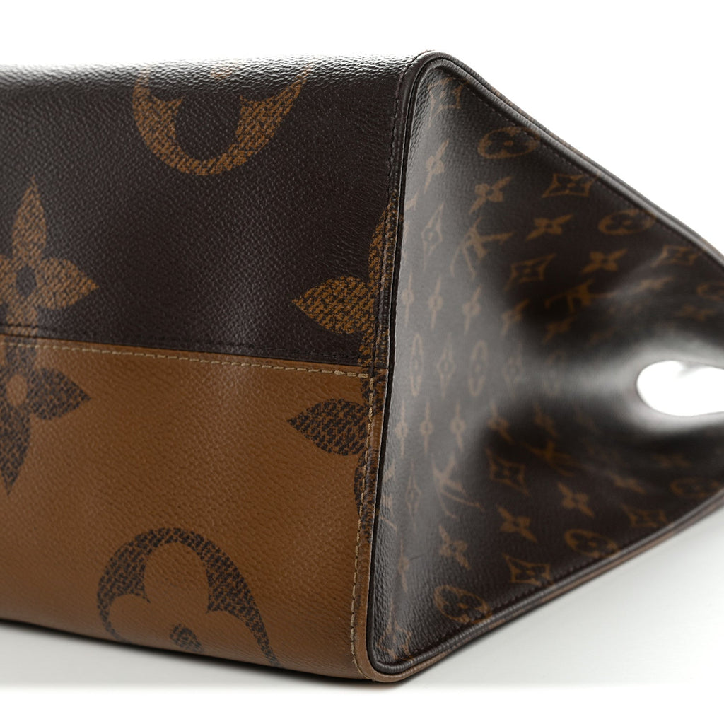 Louis Vuitton Reverse Monogram Giant Onthego GM