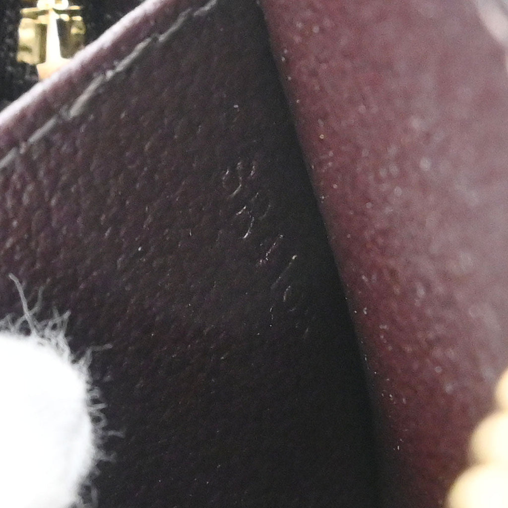 Louis Vuitton Purple Vernis Pochette Cosmetic M91495