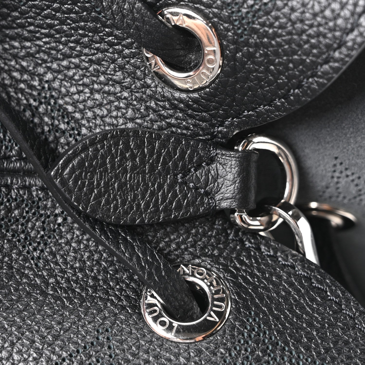 Louis Vuitton Mahina Bella Black