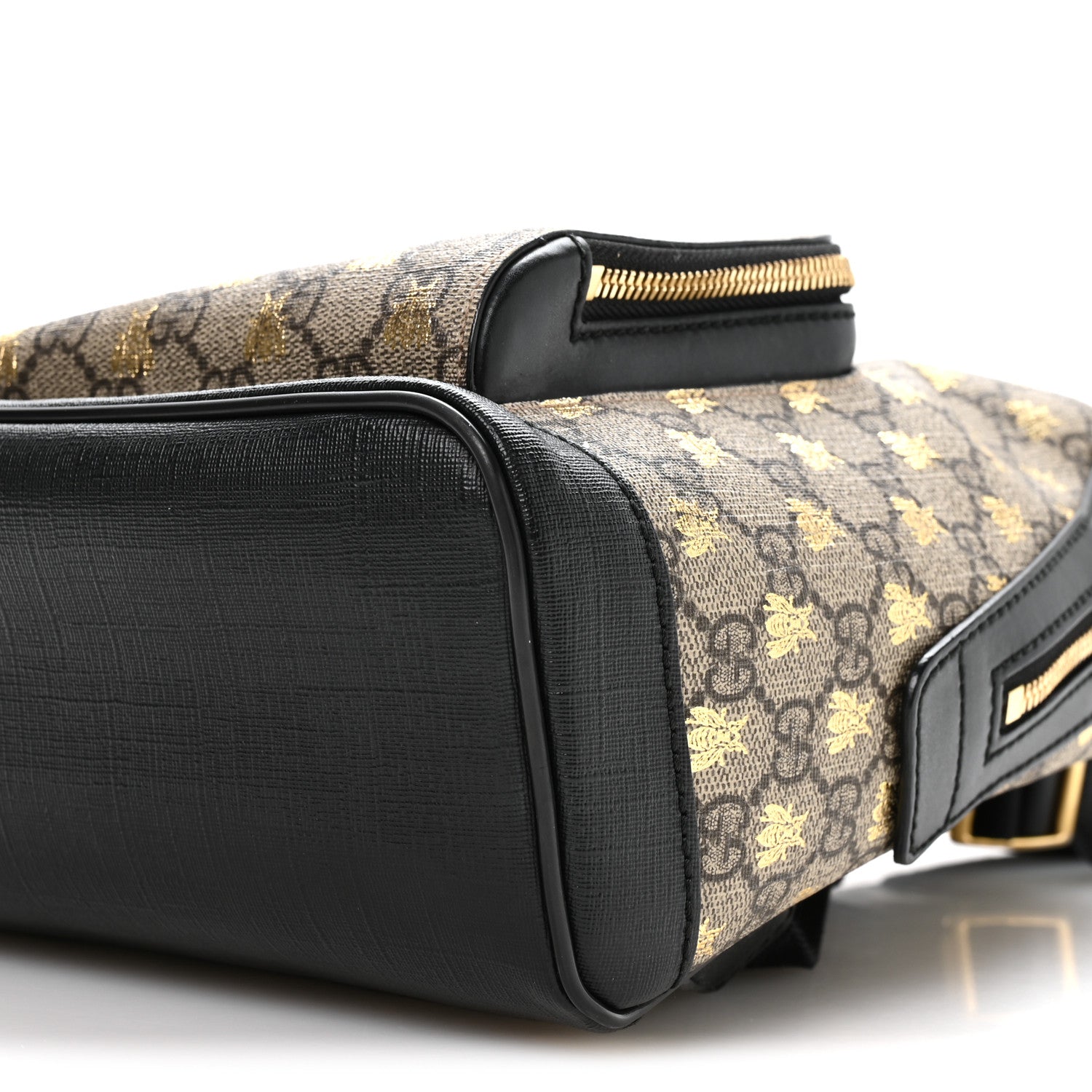 Gucci GG Supreme Monogram Bees Print Small Day Backpack Beige Oro Black
