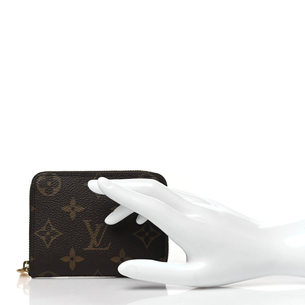 Louis Vuitton Monogram Zippy Coin Purse
