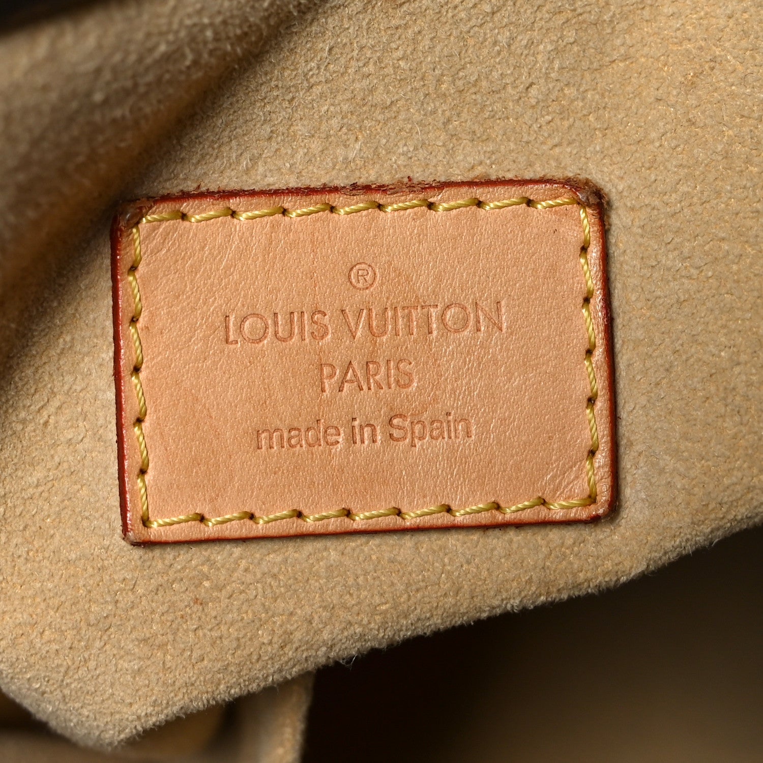 Louis Vuitton Monogram Artsy MM