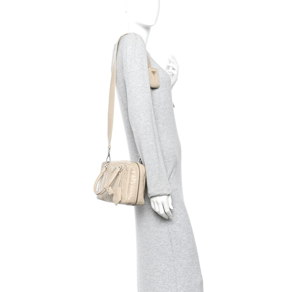 Prada Nappa Antique Medium Re-Edition 2001 Two Handle Bag Deserto