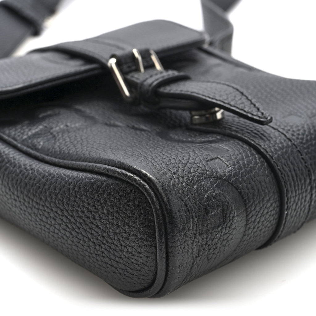 Gucci Piuma Calfskin Jumbo GG Embossed Small Messenger Bag Black