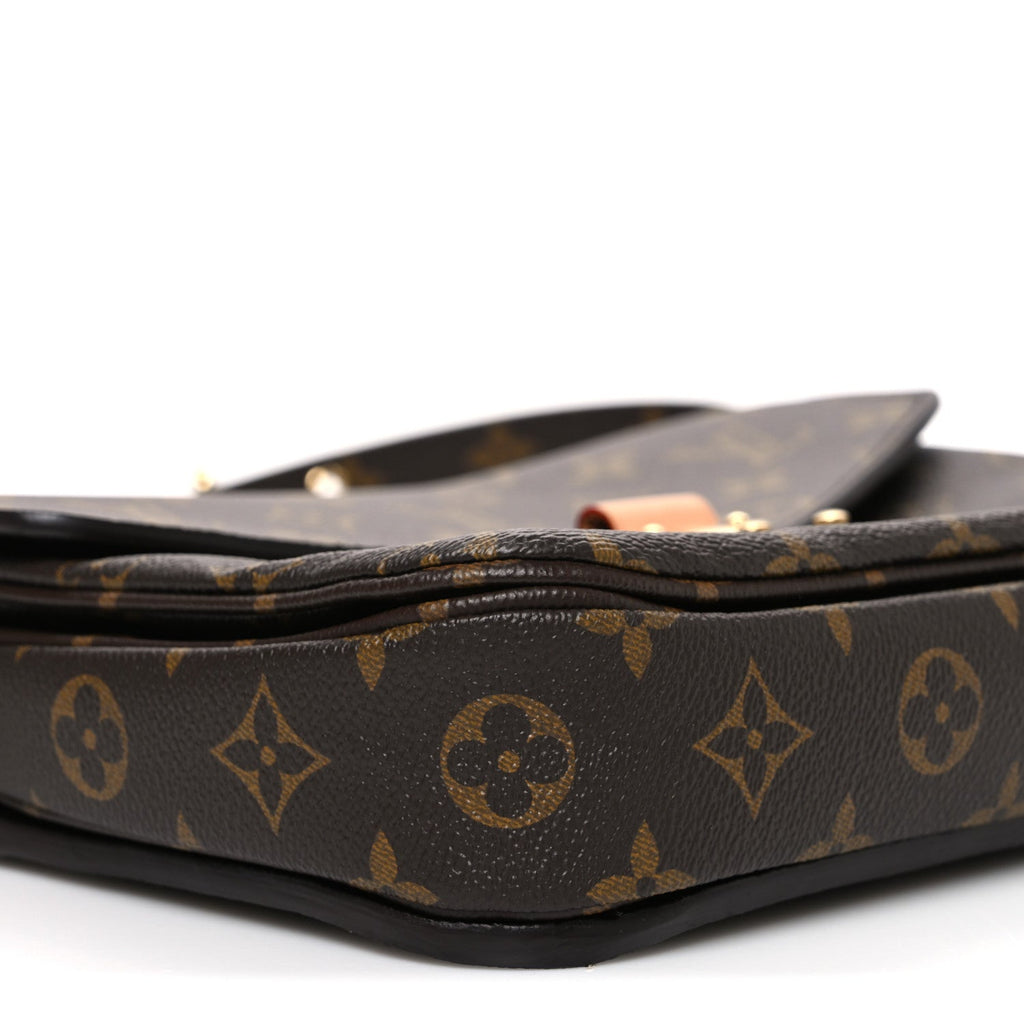 Louis Vuitton Monogram Pochette Metis