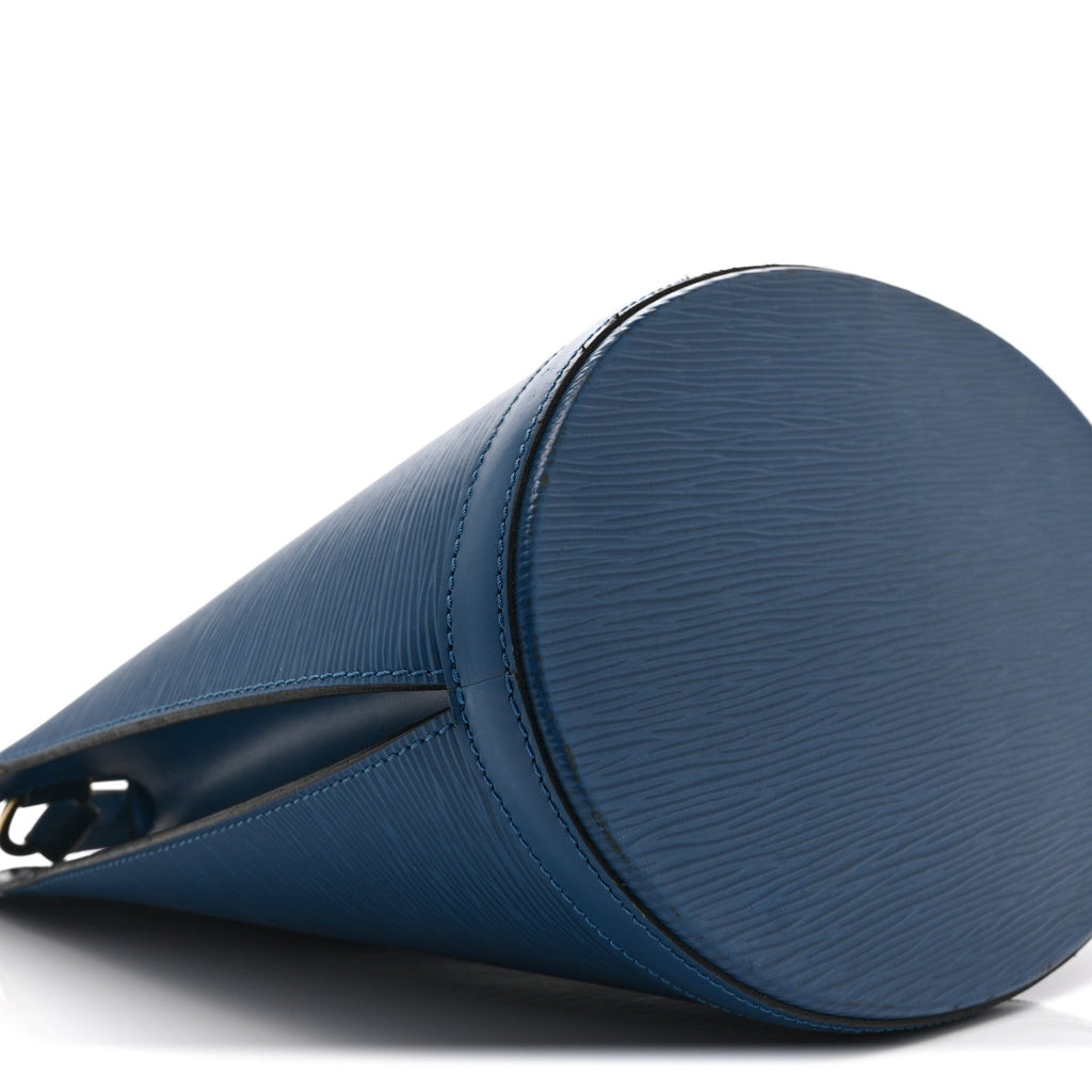 Louis Vuitton Epi Cluny Toledo