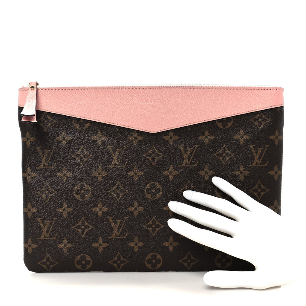 Louis Vuitton Monogram Daily Pouch Rose Poudre