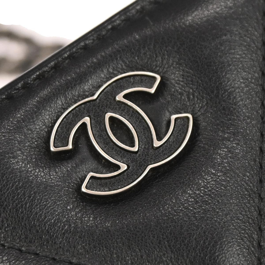 Chanel 2019 Black Lambskin Chevron Tassel WOC Wallet on Chain Shoulder Bag