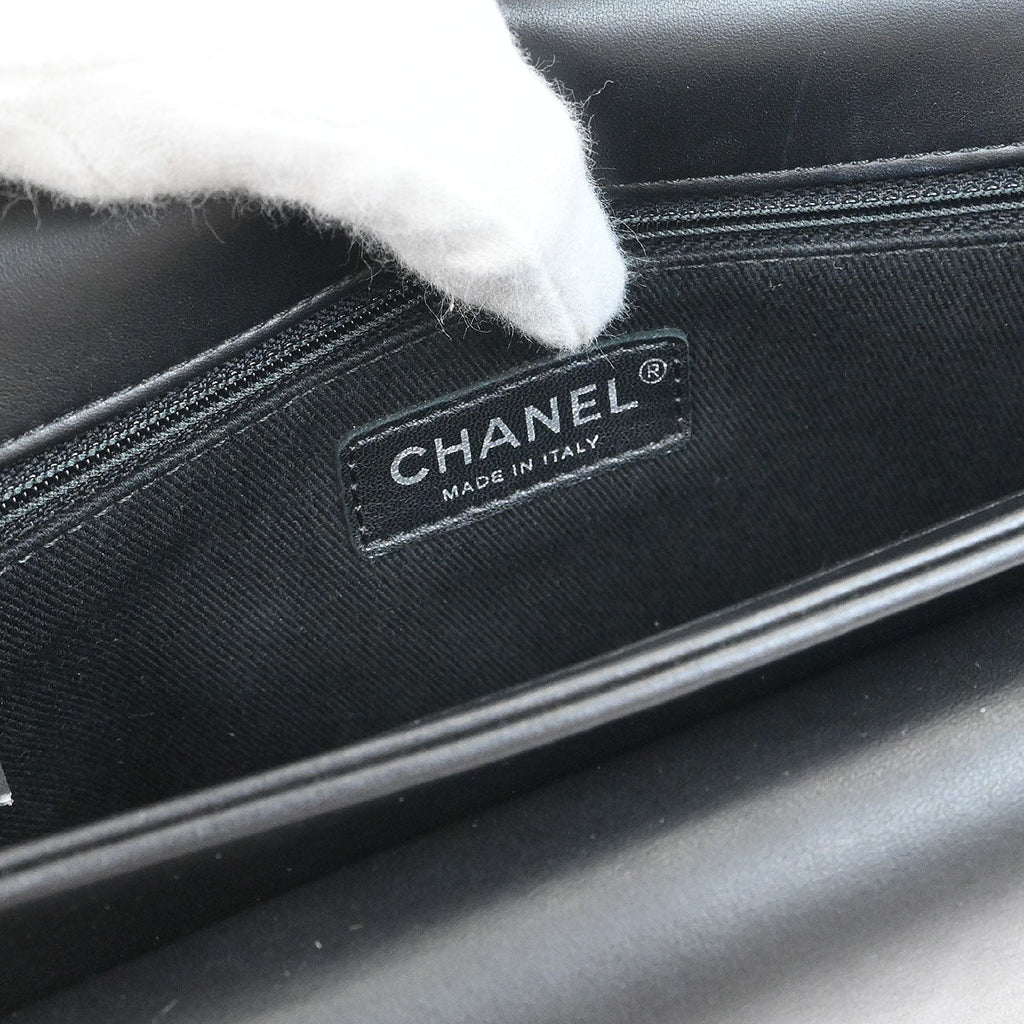 Chanel 2018 Black Calfskin Coco Eyelets Round Flap Shoulder Bag