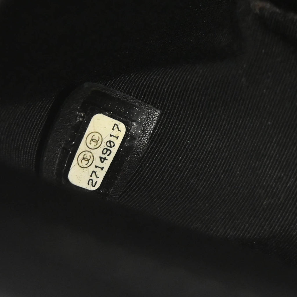 Boy Chanel 2019 Black Caviar Skin Medium Shoulder Bag