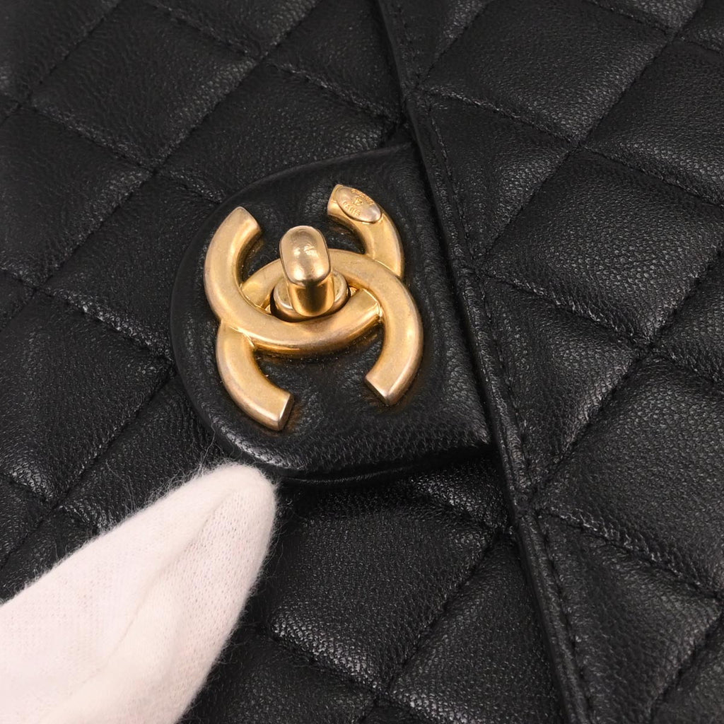 Chanel 2019 Black Lambskin Shoulder Bag