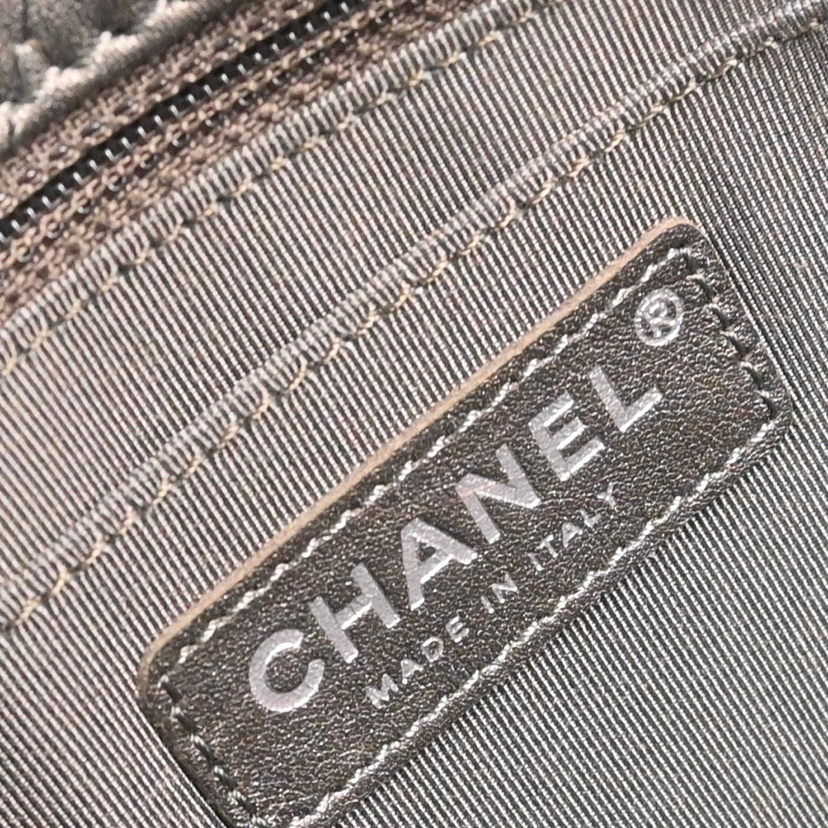 Chanel 2019 Silver Lambskin Flap Shoulder Bag