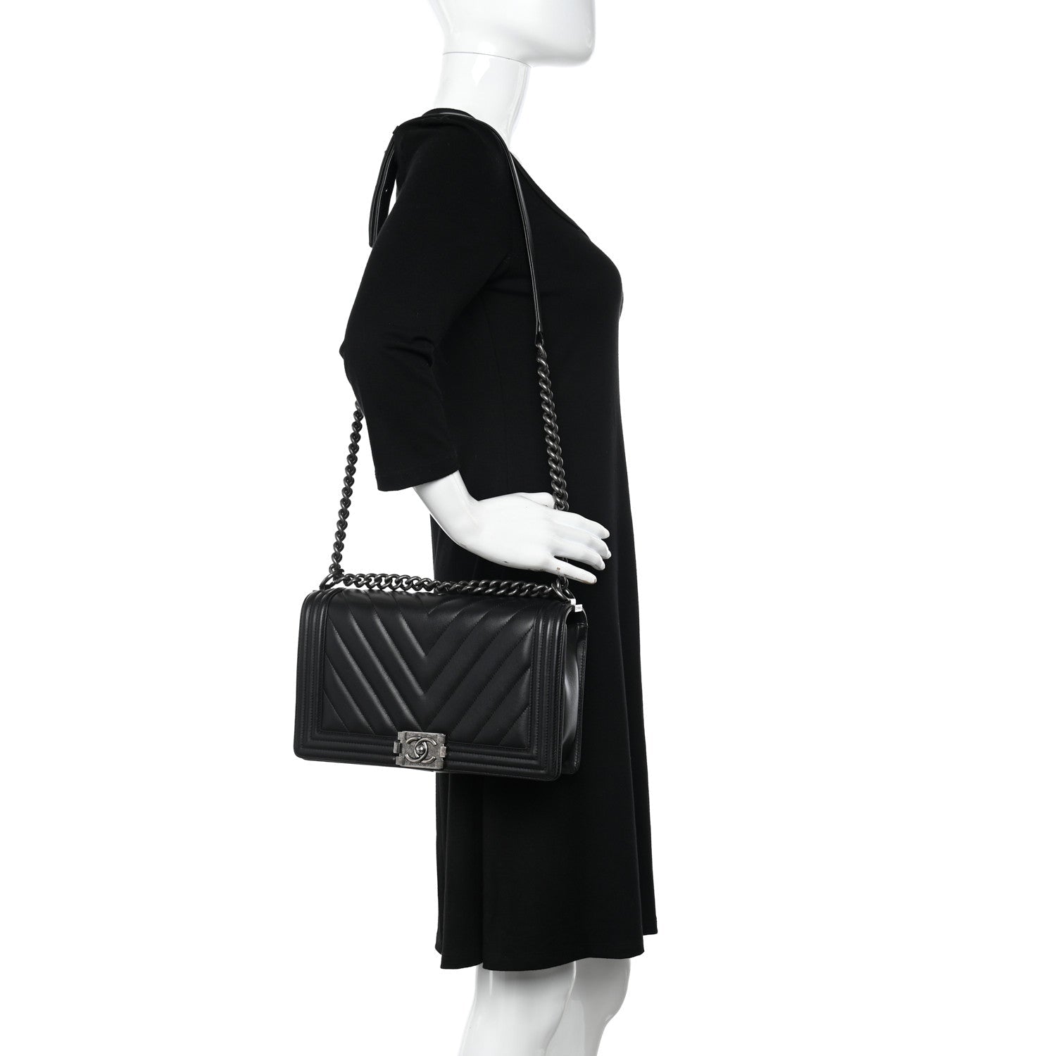Chanel Calfskin Chevron Quilted New Medium Boy Flap Black