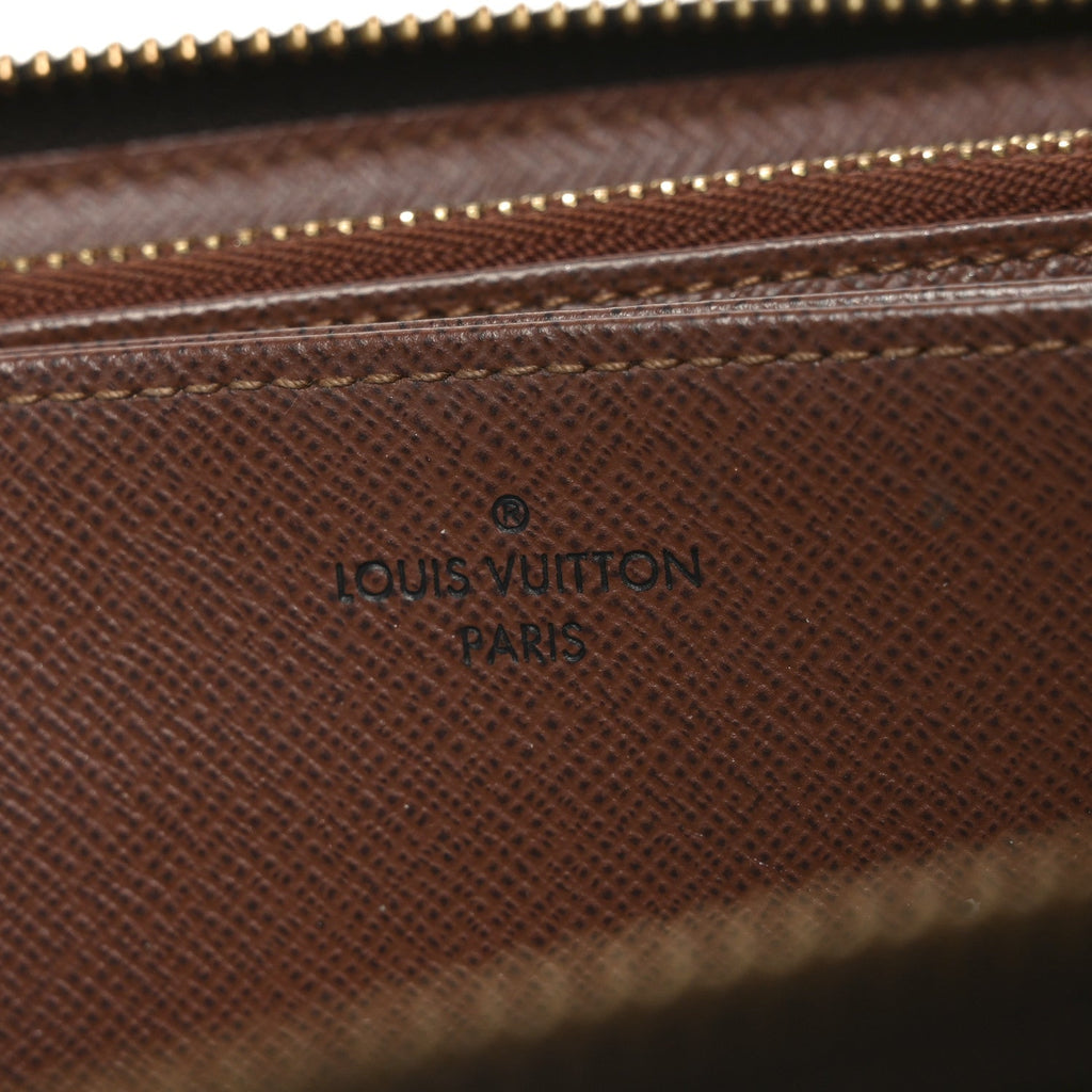 Louis Vuitton Monogram Zippy Wallet