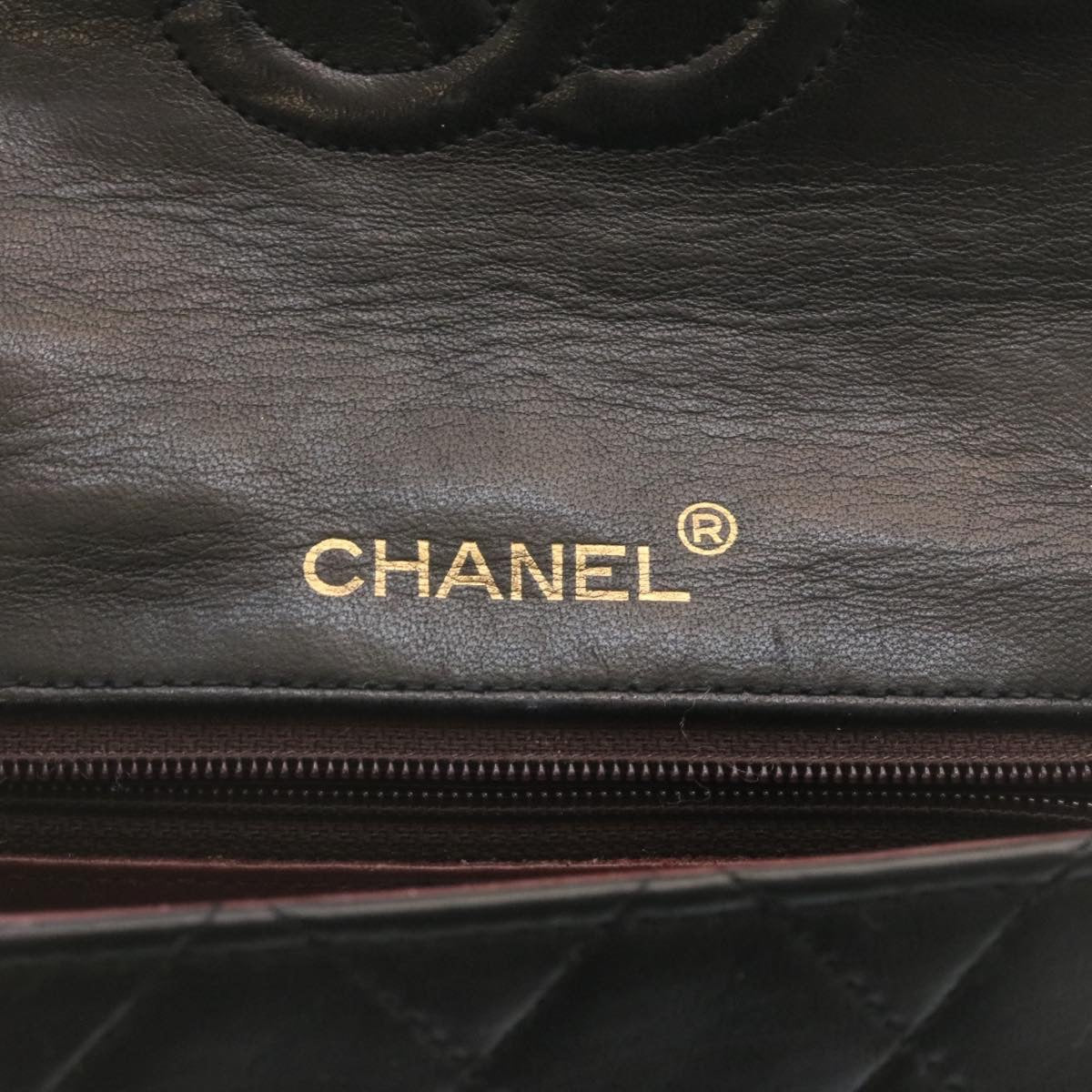 Chanel Black Leather Timeless shoulder bag